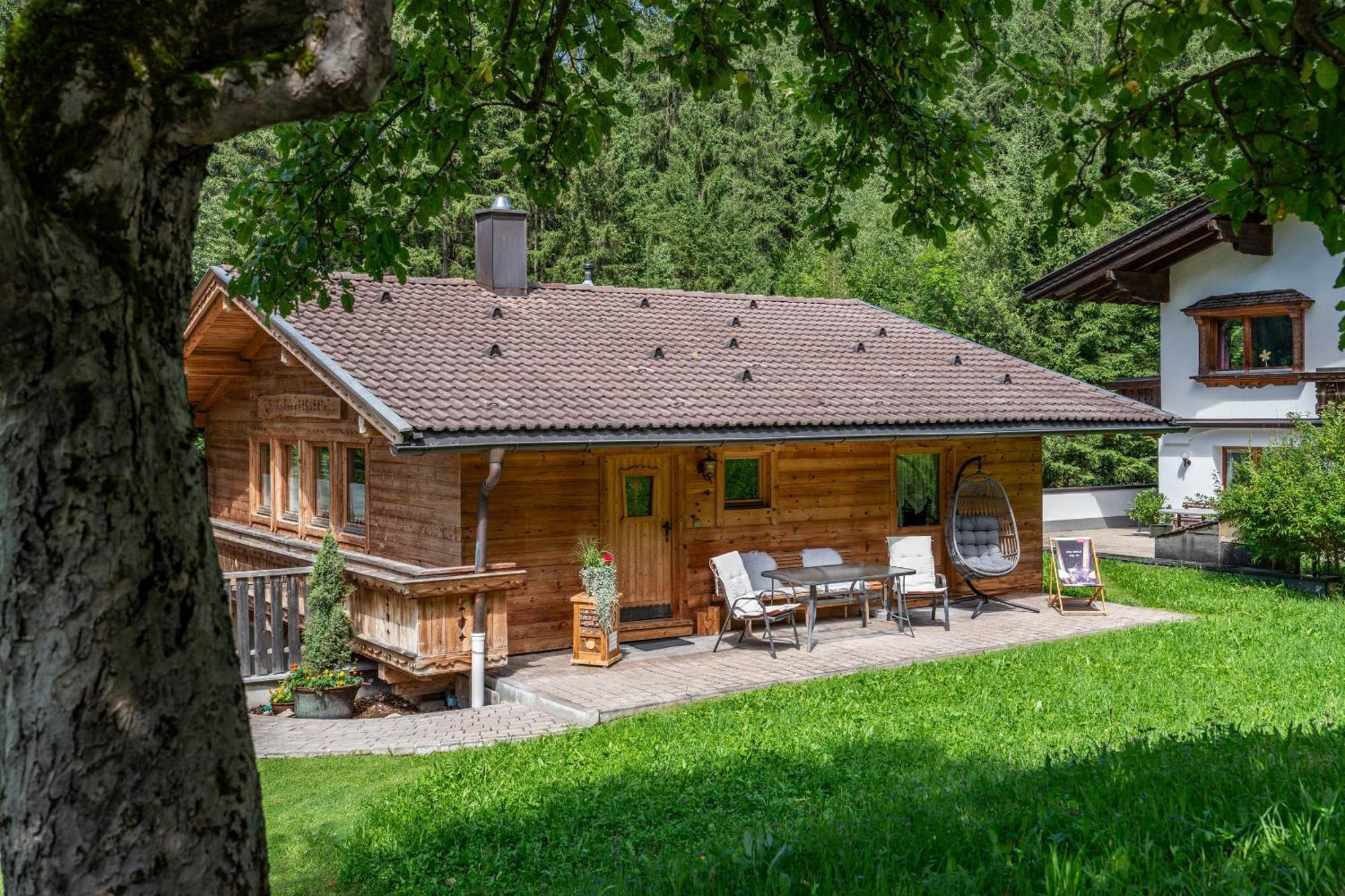 Holzknechthuette Villa Mayrhofen Exterior foto